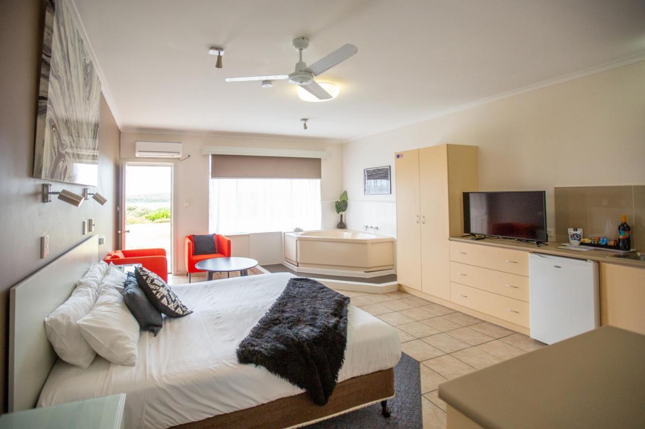 Lakeview Motel And Apartments Robe Esterno foto